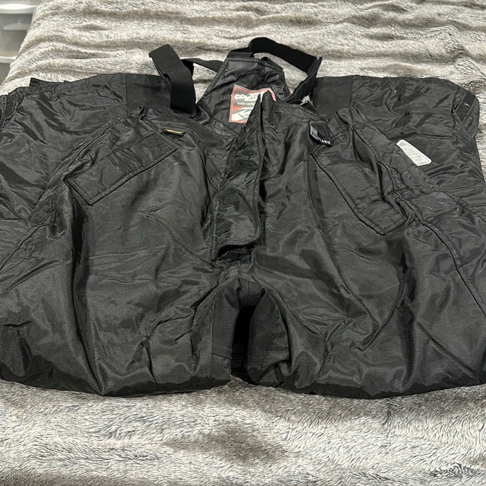 Castle snowmobile bibs